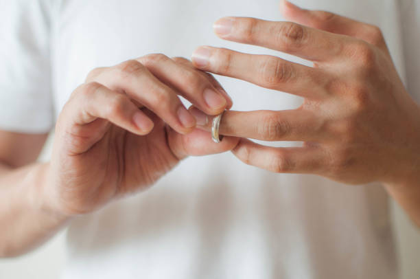 Do Men Wear Engagement Rings?