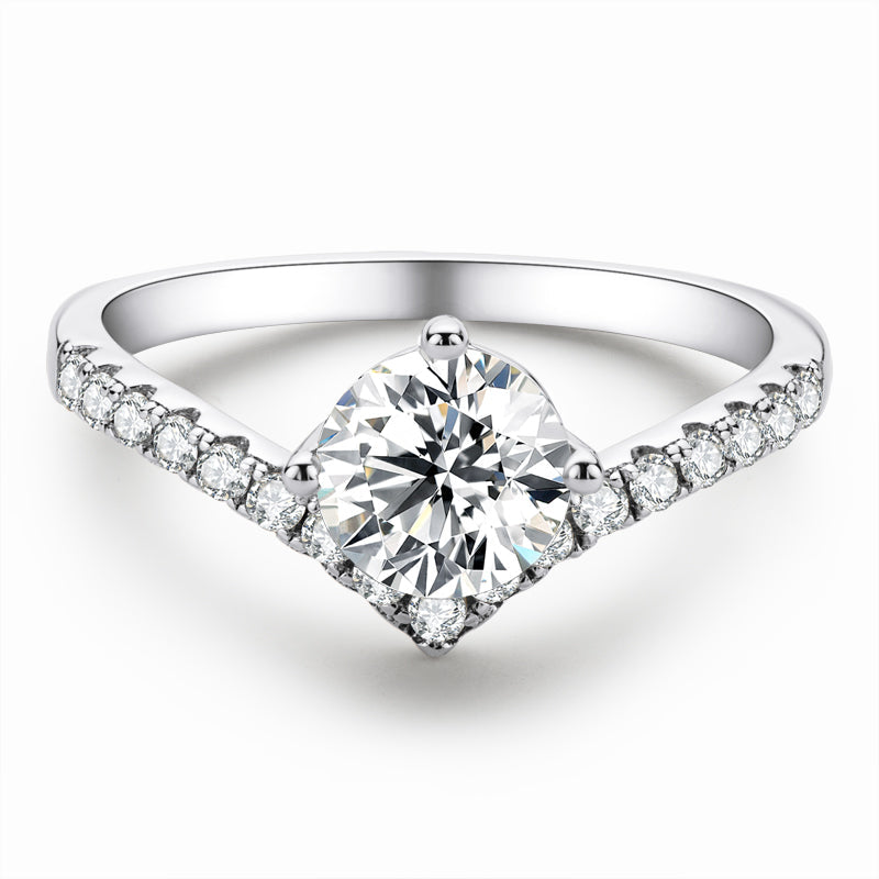 925 Sterling Silver Round Cut CZ V-shaped Ring