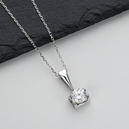 925 Sterling Silver Classic Brilliant Round CZ Pendant Necklace