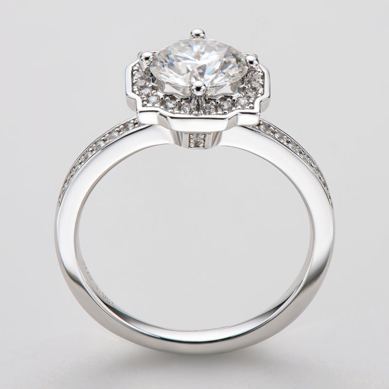 925 Sterling Silver  Classic Round Cut CZ Halo Ring