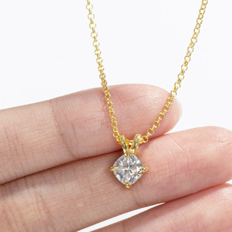 925 Sterling Silver Classic Brilliant Cushion Cut CZ Pendant Necklace