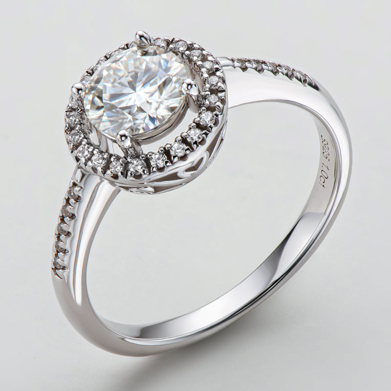 925 Sterling Silver  Classic Round Cut CZ Halo Ring