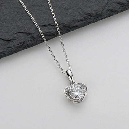 925 Sterling Silver Classic Brilliant Round CZ Heart-shaped Pendant Necklace