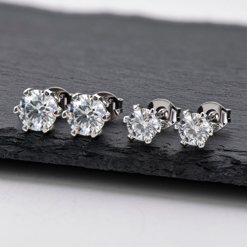 925 Sterling Silver Classic Round Cut Cubic Zirconia Stud Earrings