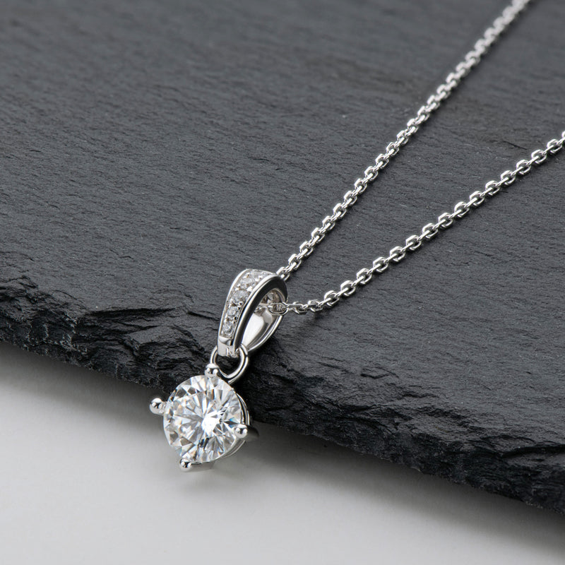 925 Sterling Silver Classic Brilliant Round CZ Pendant Necklace