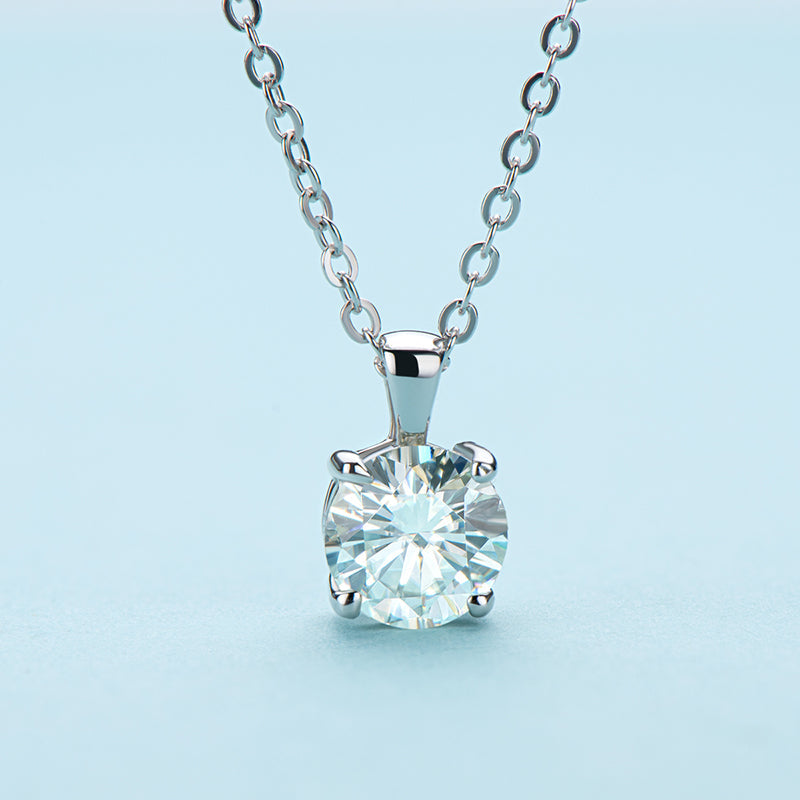 925 Sterling Silver Brilliant Round CZ Pendant Necklace