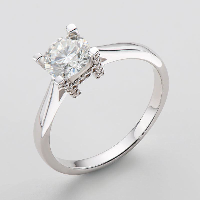 925 Sterling Silver  Classic Round Cut CZ Ring