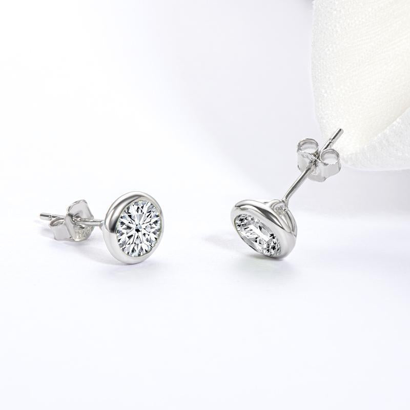 925 Sterling Silver Brilliant Round Cut Cubic Zirconia Stud Earrings