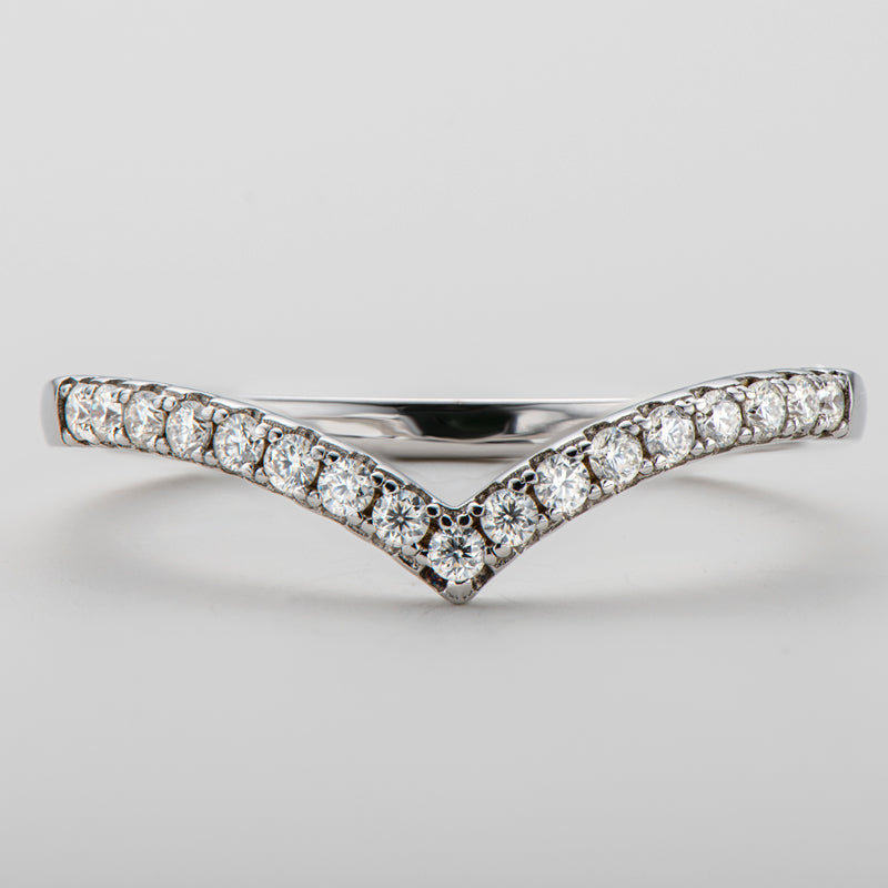 925 Sterling Silver V-Shape Round Cut CZ Band