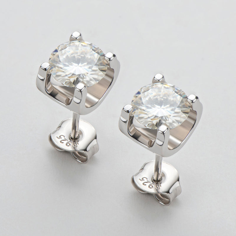 925 Sterling Silver Classic Round Cut Cubic Zirconia Stud Earrings