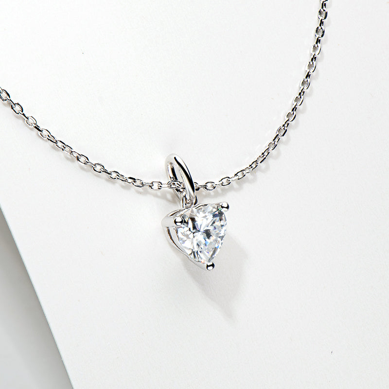 925 Sterling Silver Heart Shaped CZ Pendant Necklace