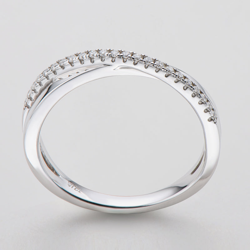 925 Sterling Silver Round Cut CZ Criss Cross Band