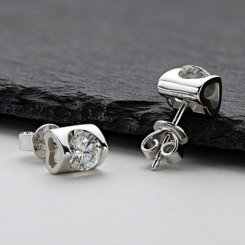 925 Sterling Silver Classic Round Cut Stud Earrings