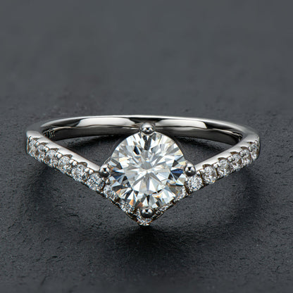 925 Sterling Silver Round Cut CZ V-shaped Classic Ring