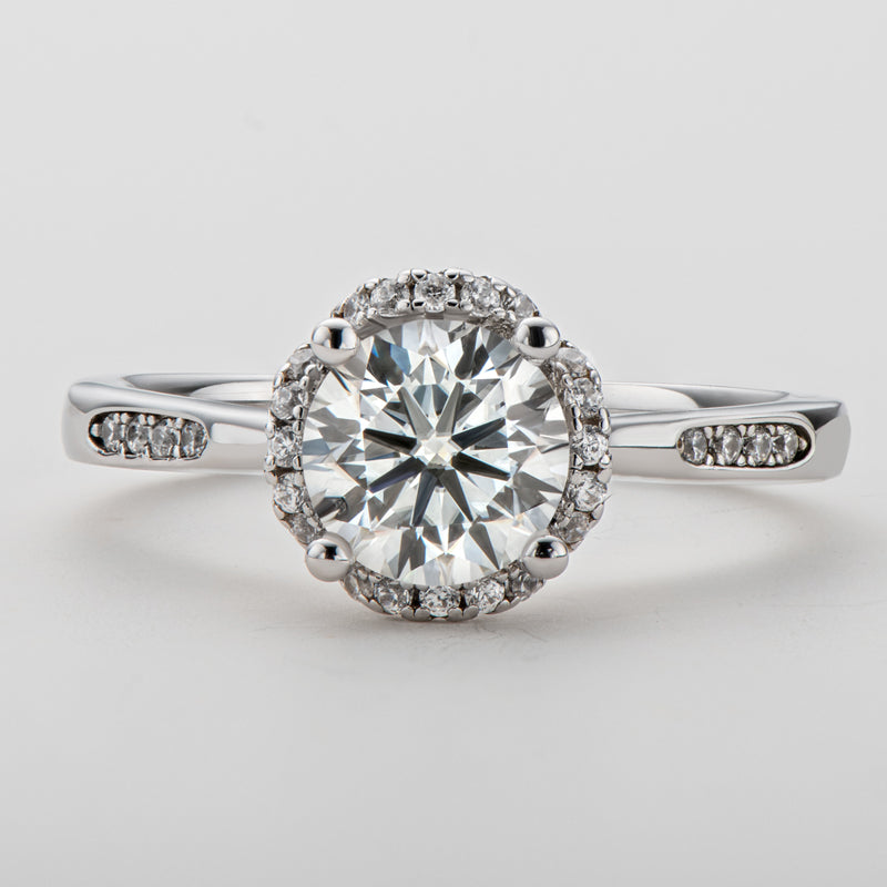 925 Sterling Silver Classic Round Cut CZ Halo Ring