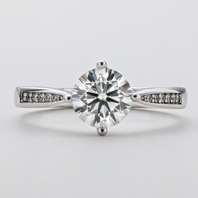 925 Sterling Silver  Classic Round Cut CZ Four Micro Setting Solitaire Ring