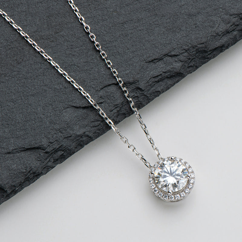 925 Sterling Silver Classic Brilliant Round CZ Pendant Necklace