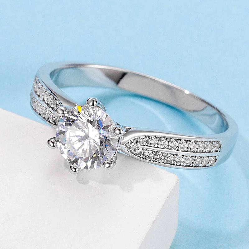 925 Sterling Silver Classic Six Prong Round Cut CZ  Ring