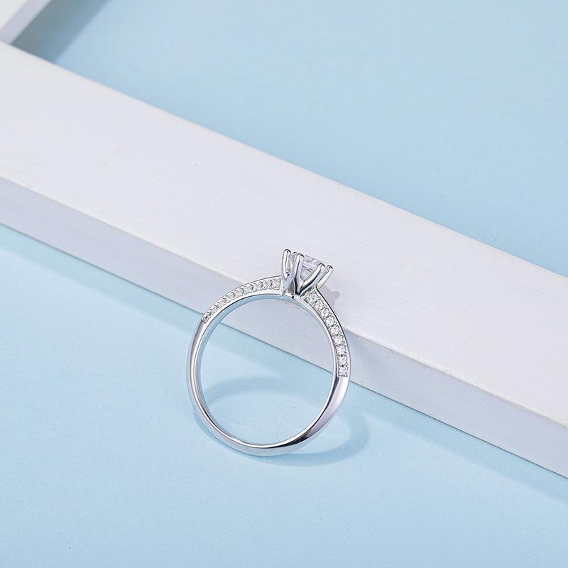 925 Sterling Silver Classic Round Cut CZ Pave Ring