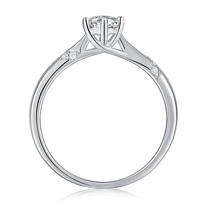 925 Sterling Silver Round Cut CZ Ring