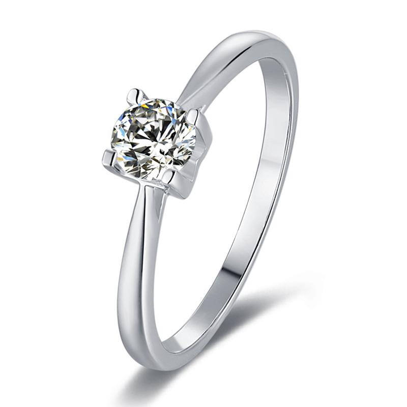 925 Sterling Silver Round Cut CZ Solitaire Ring