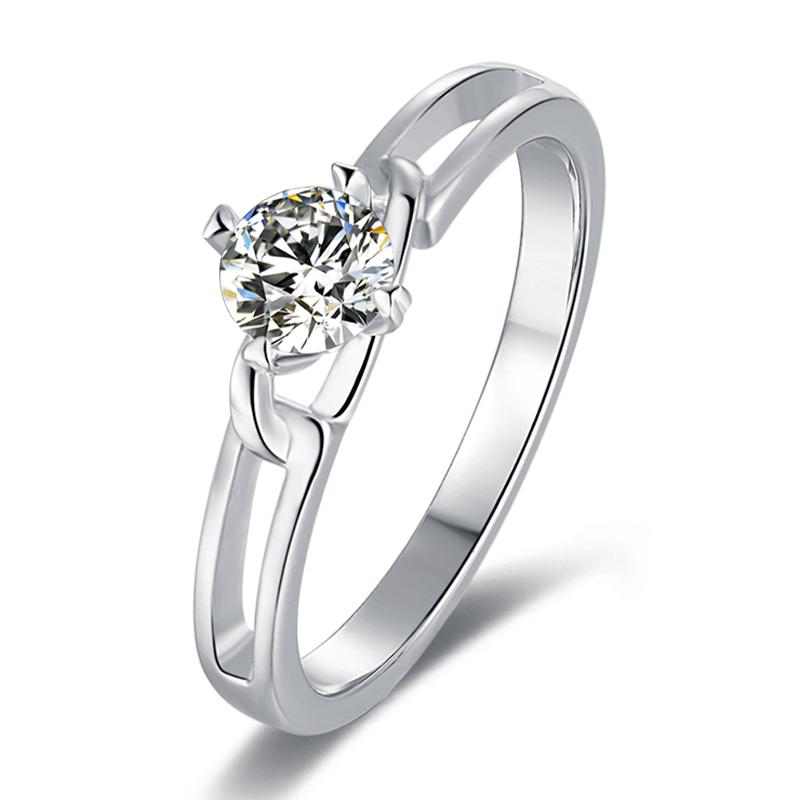 925 Sterling Silver Classic Round Cut CZ Ring