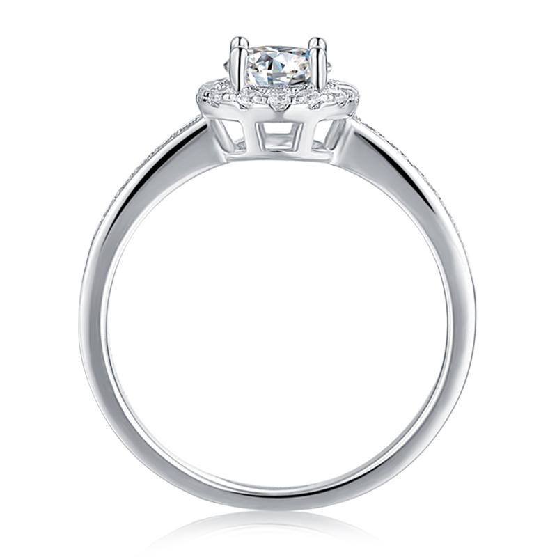 925 Sterling Silver Classic Round Cut CZ Halo Ring