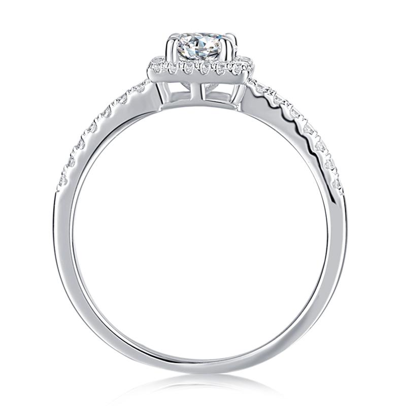 925 Sterling Silver  Classic Round Cut CZ Halo Ring