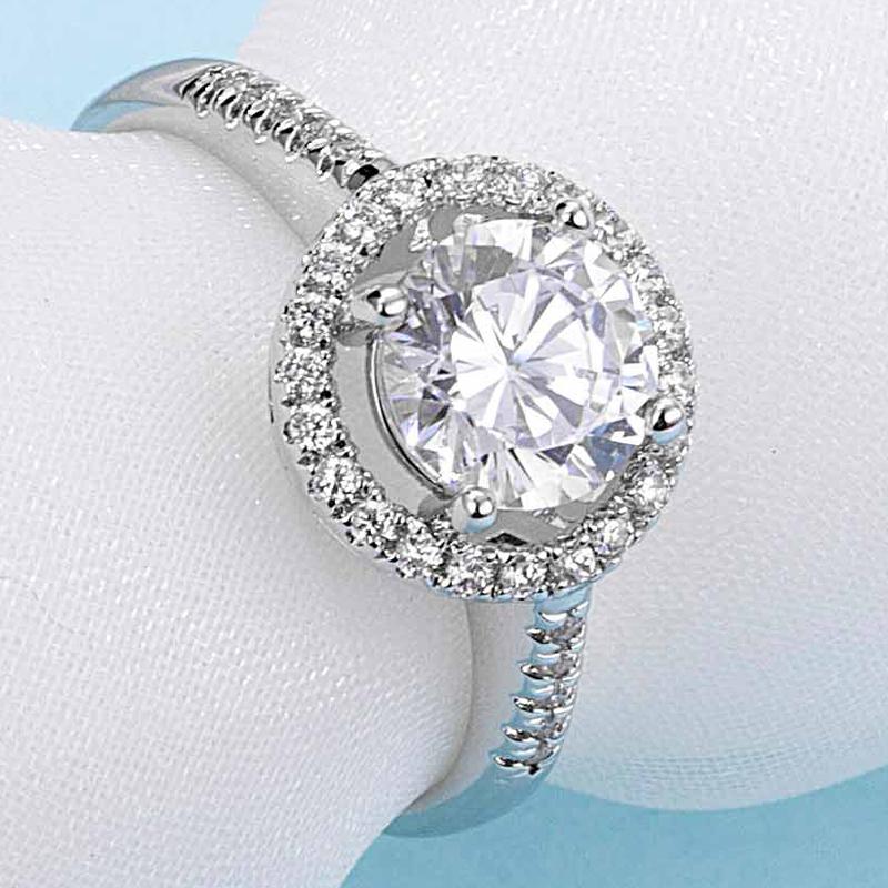 925 Sterling Silver  Classic Round Cut CZ Halo Ring