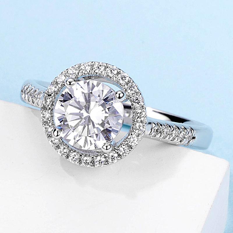 925 Sterling Silver  Classic Round Cut CZ Halo Ring