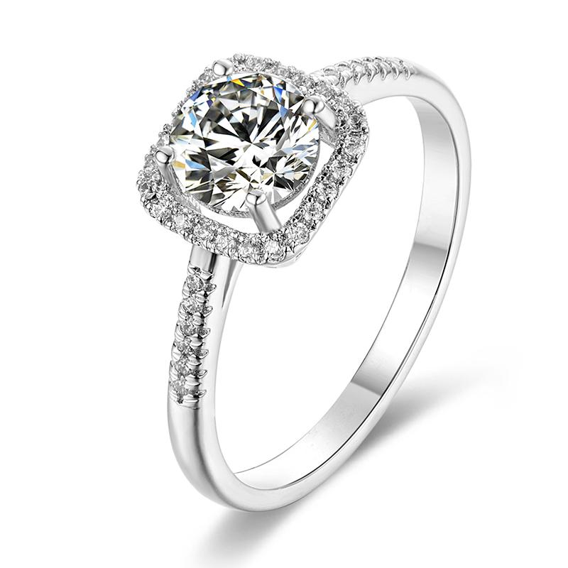 925 Sterling Silver  Classic Round Cut CZ Halo Ring