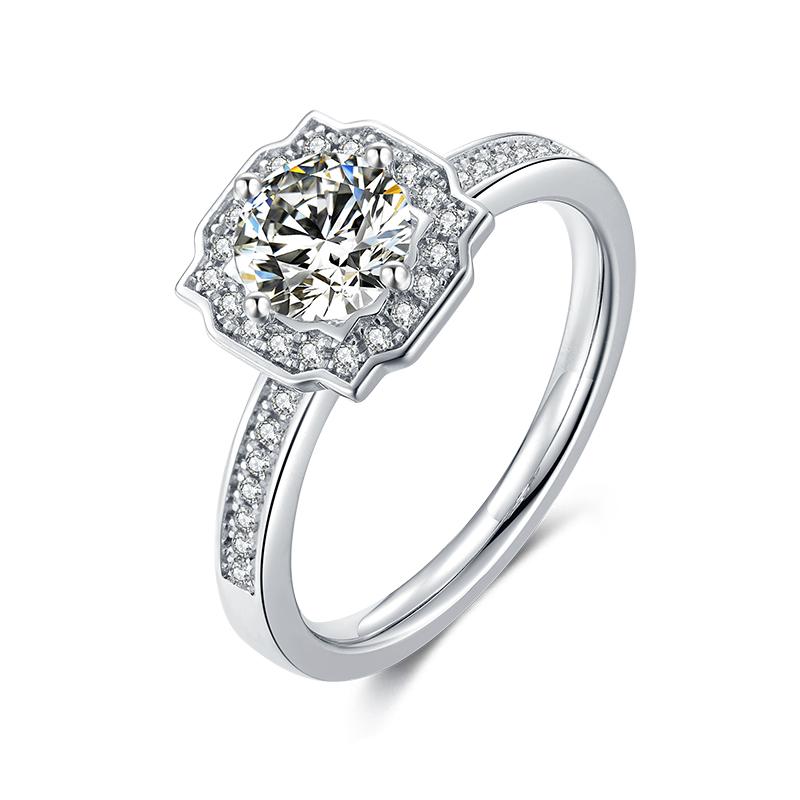 925 Sterling Silver  Classic Round Cut CZ Halo Ring