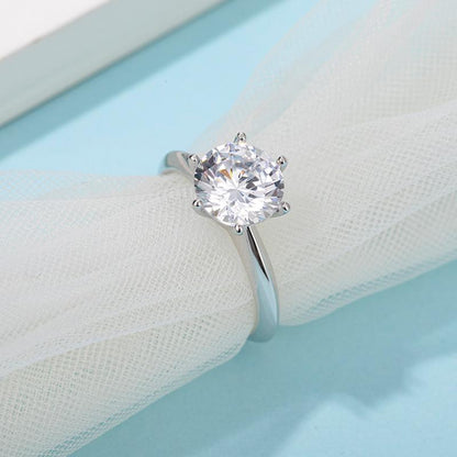 925 Sterling Silver Classic Round Cut CZ Solitaire Ring