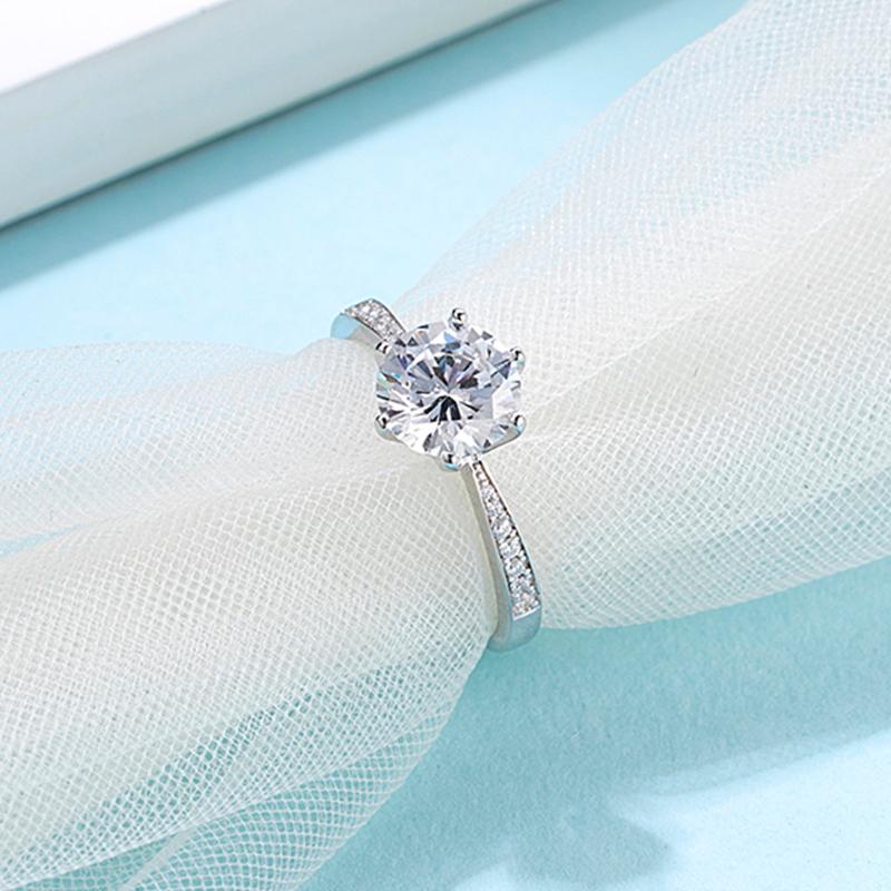 925 Silver Sterling Classic Round Cut CZ Ring