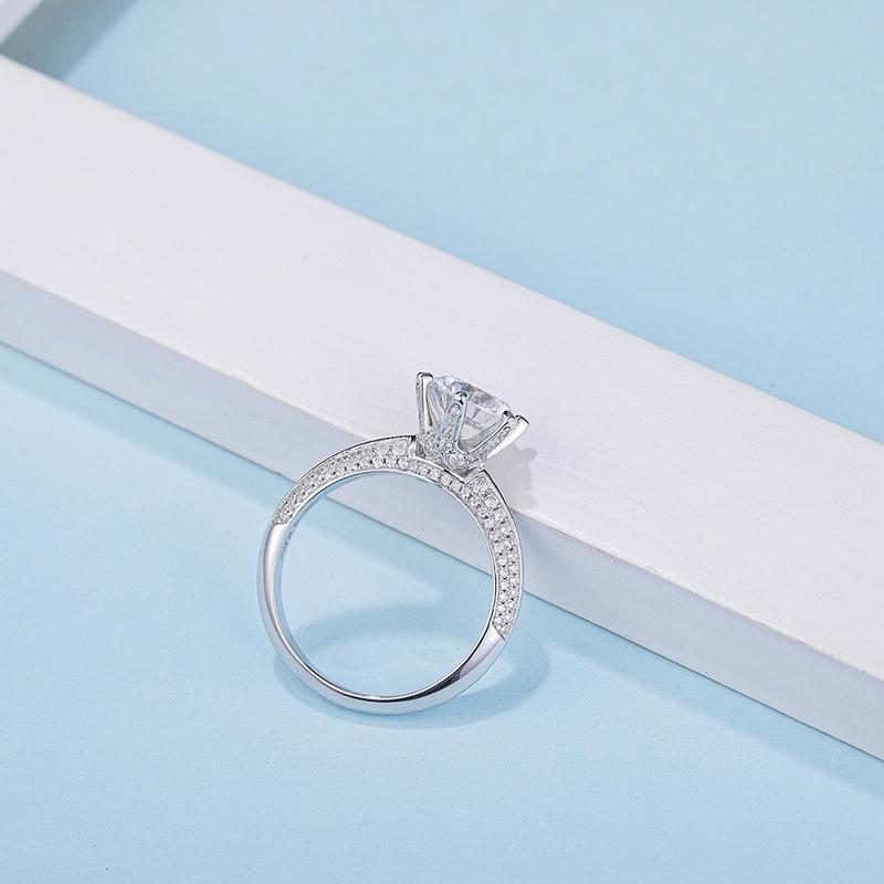 925 Sterling Silver Classic Round Cut  Pave CZ Ring