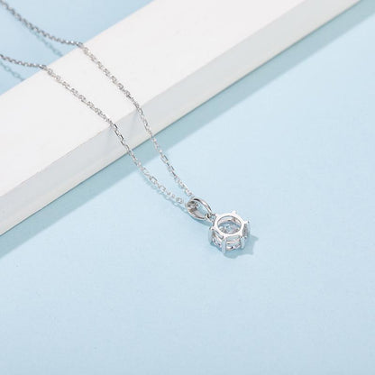 925 Sterling Silver Classic Brilliant Round CZ Pendant Necklace