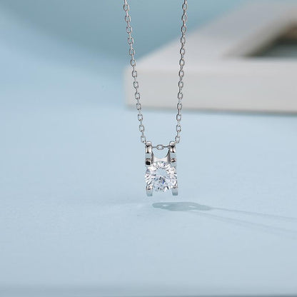 925 Sterling Silver Classic Brilliant Round CZ Pendant Necklace