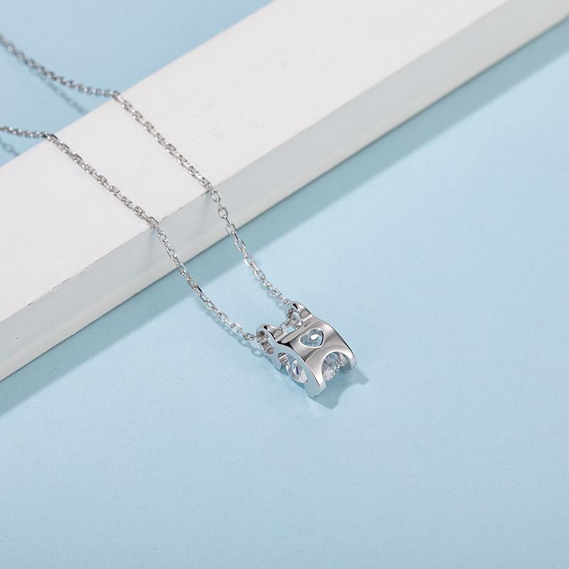 925 Sterling Silver Classic Brilliant Round CZ Pendant Necklace