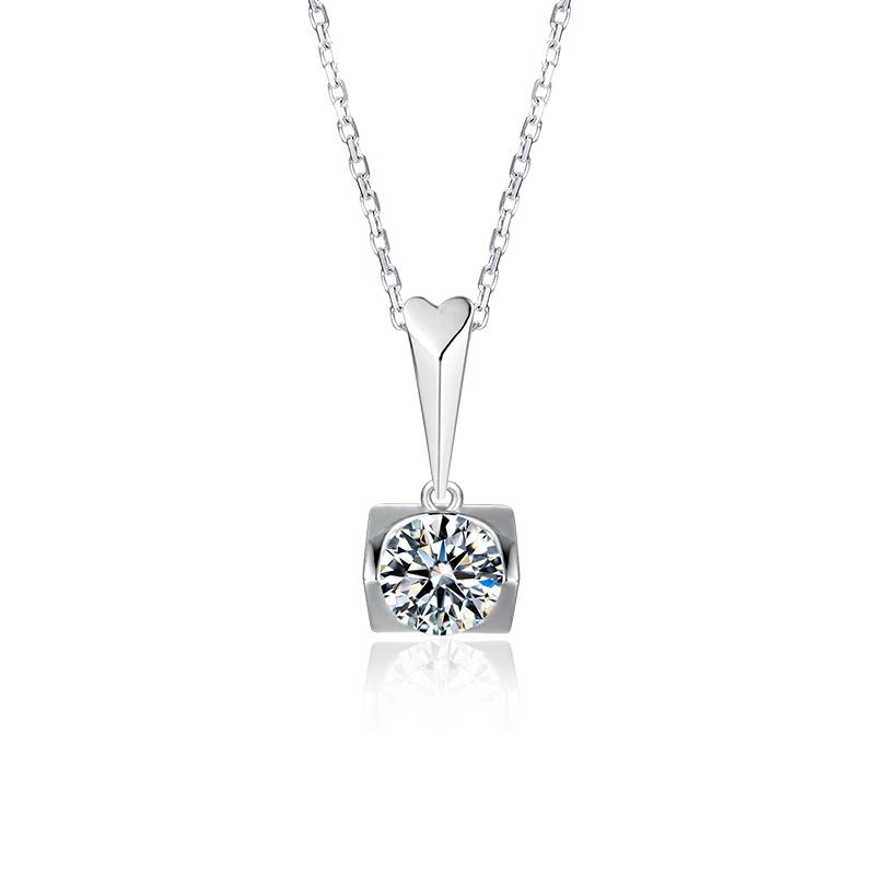 925 Sterling Silver Classic Brilliant Round CZ Pendant Necklace