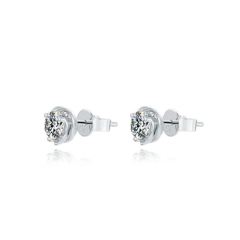 925 Sterling Silver Classic Round Cut Cubic Zirconia Heart-shaped Stud Earrings