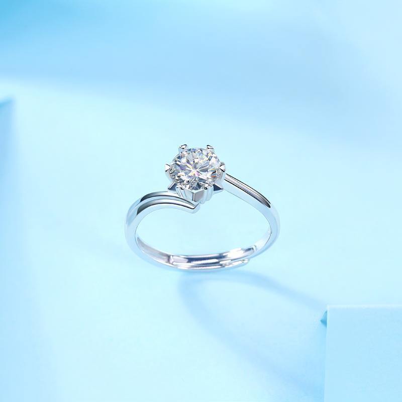 925 Sterling Silver Round Cut Solitaire CZ Ring