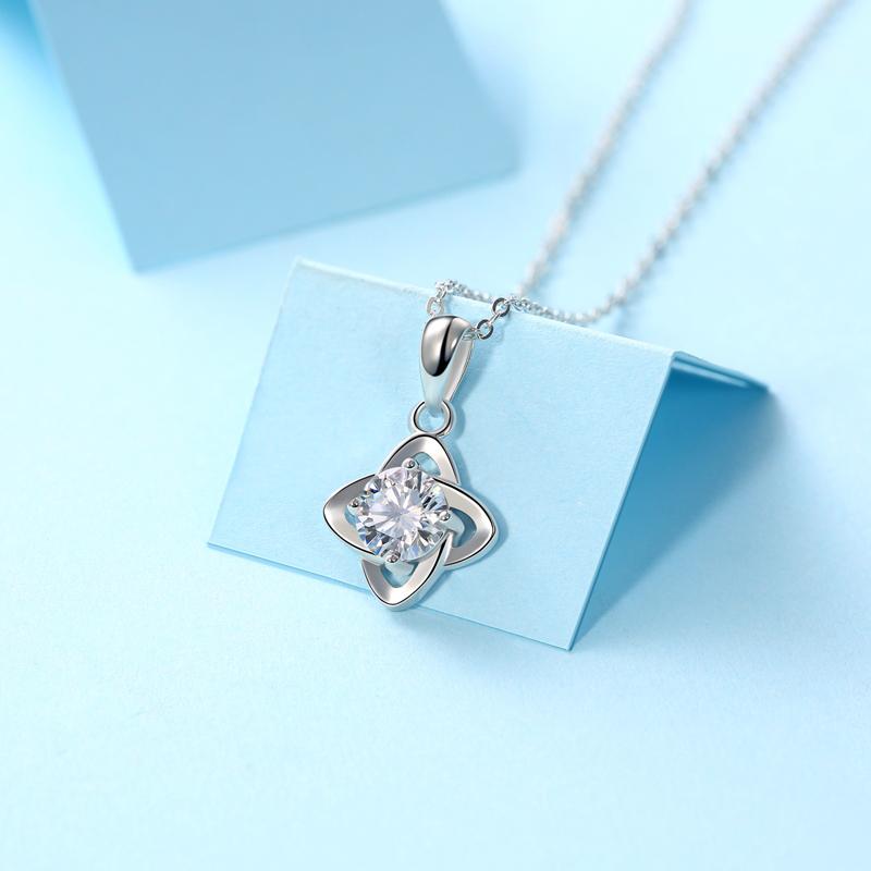 925 Sterling Silver Round Cut CZ Diamond Pendant Necklace