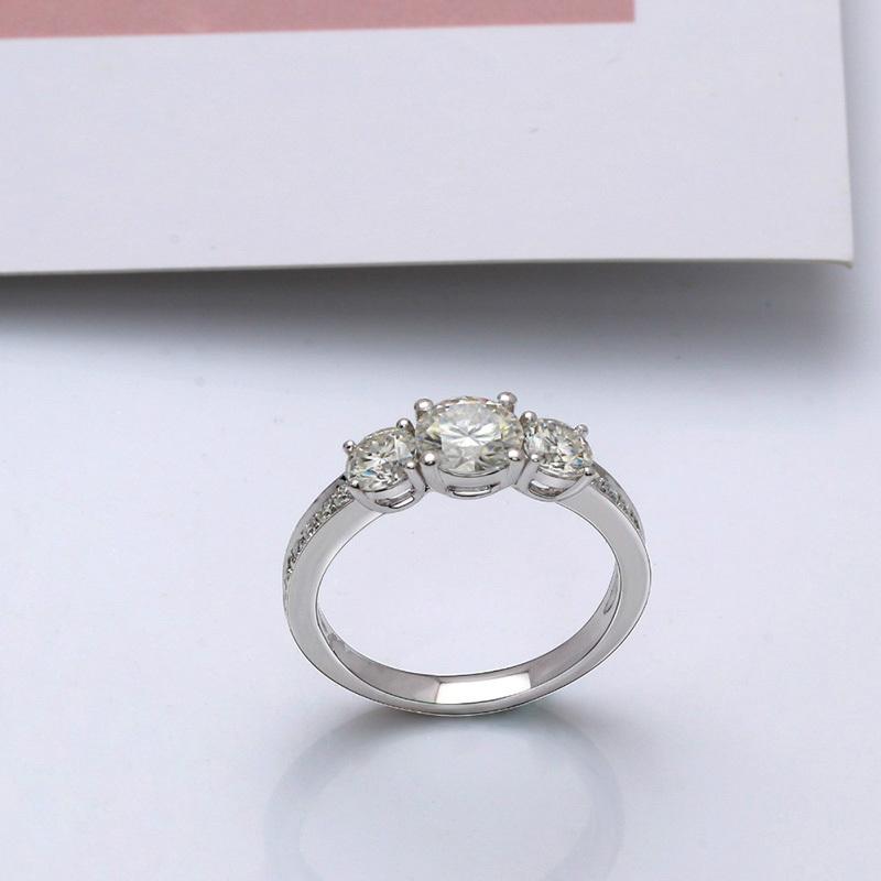 925 Sterling Silver Round Cut Three Stone CZ  Ring