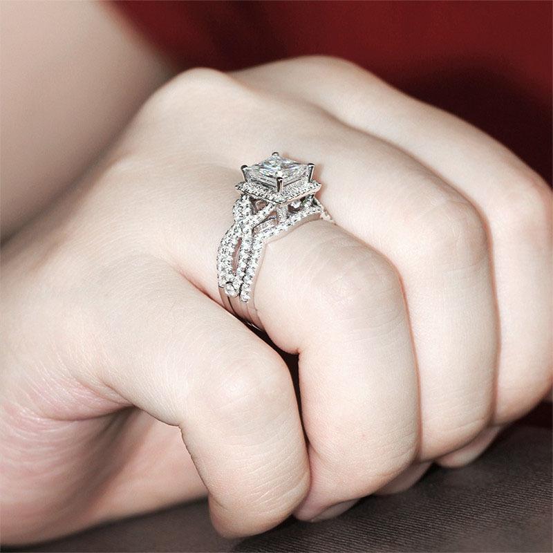 925 Sterling Silver CZ Princess Cut Twist Shank Ring