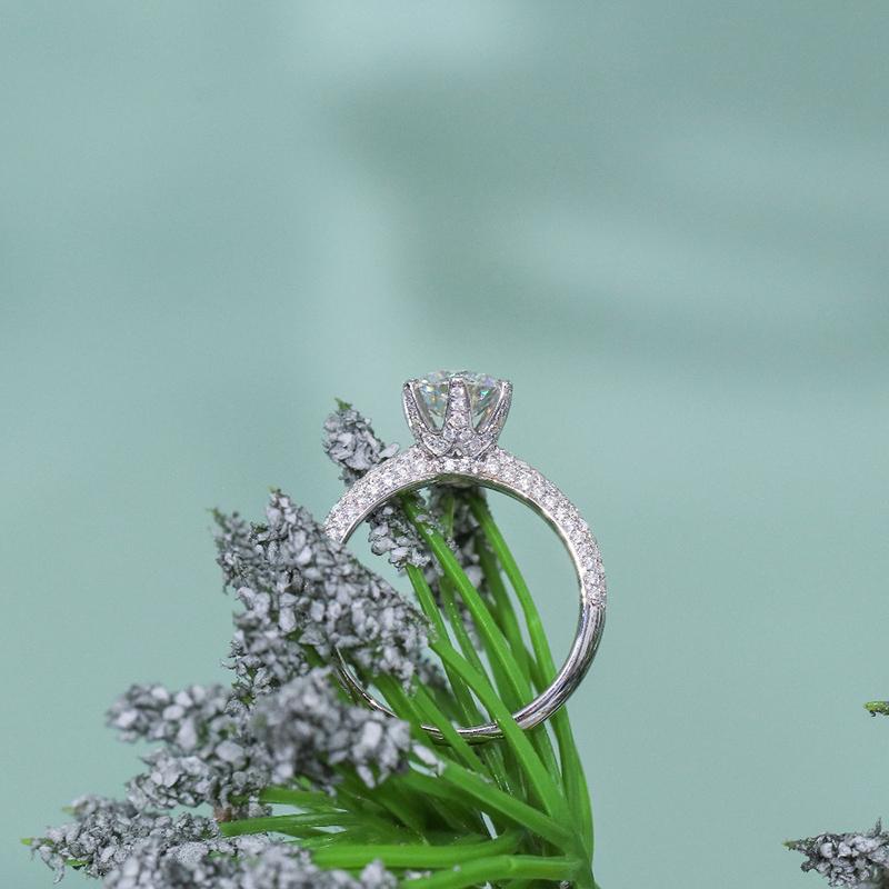 925 Sterling Silver Round Cut Pave CZ Ring