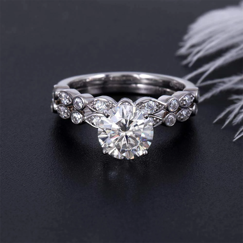 925 Sterling Silver Round Cut CZ Vintage Bridal Set