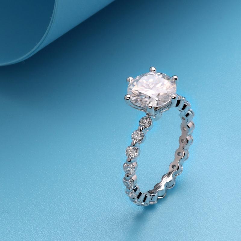 925 Sterling Silver Round Cut Pave CZ Ring