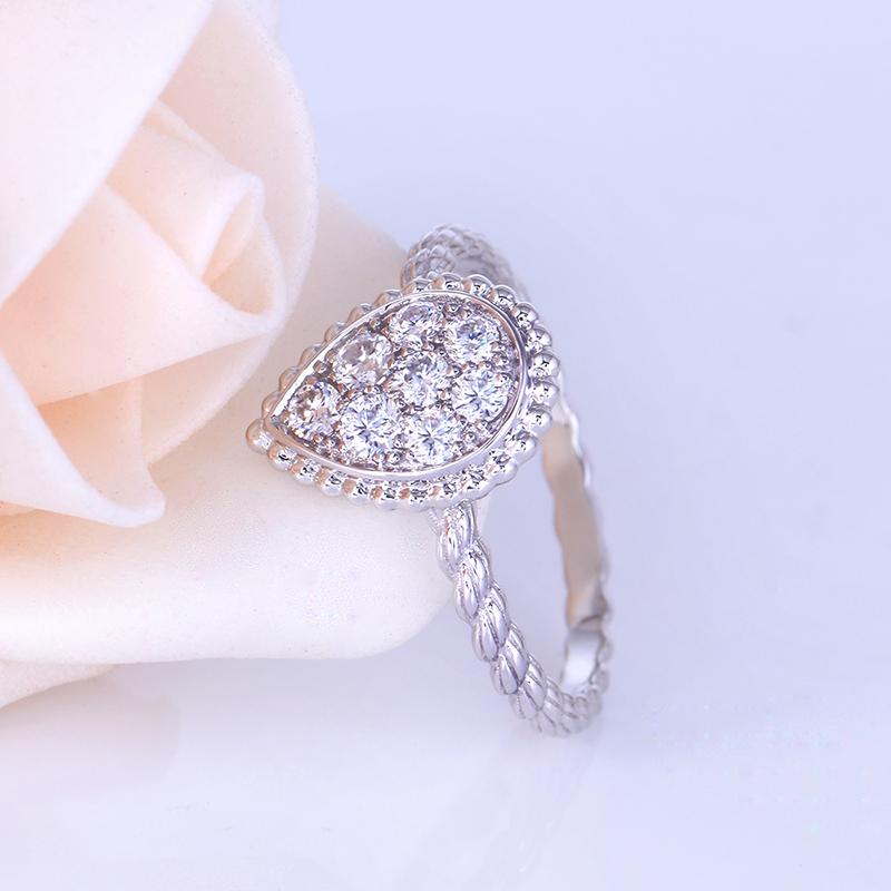 925 Sterling Silver Round Cut Cluster CZ Ring