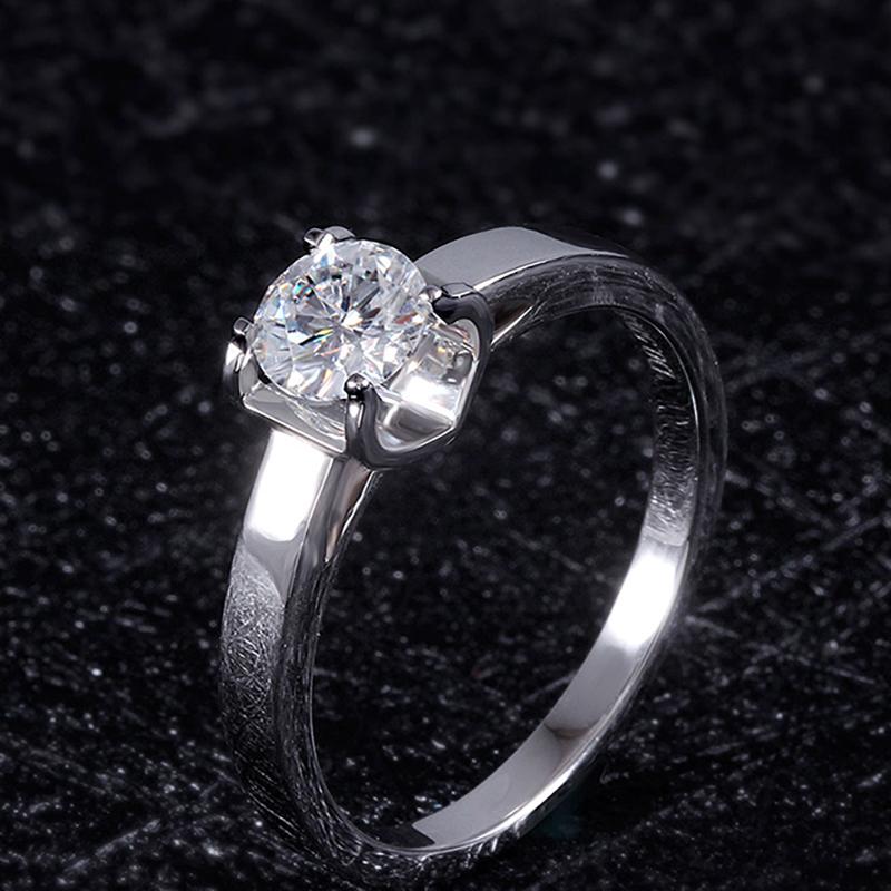 925 Sterling Silver Round Cut Solitaire CZ Ring