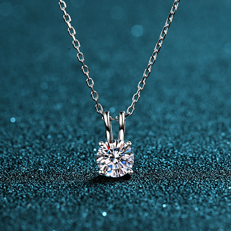 925 Sterling Silver Round Cut CZ Pendant Necklace